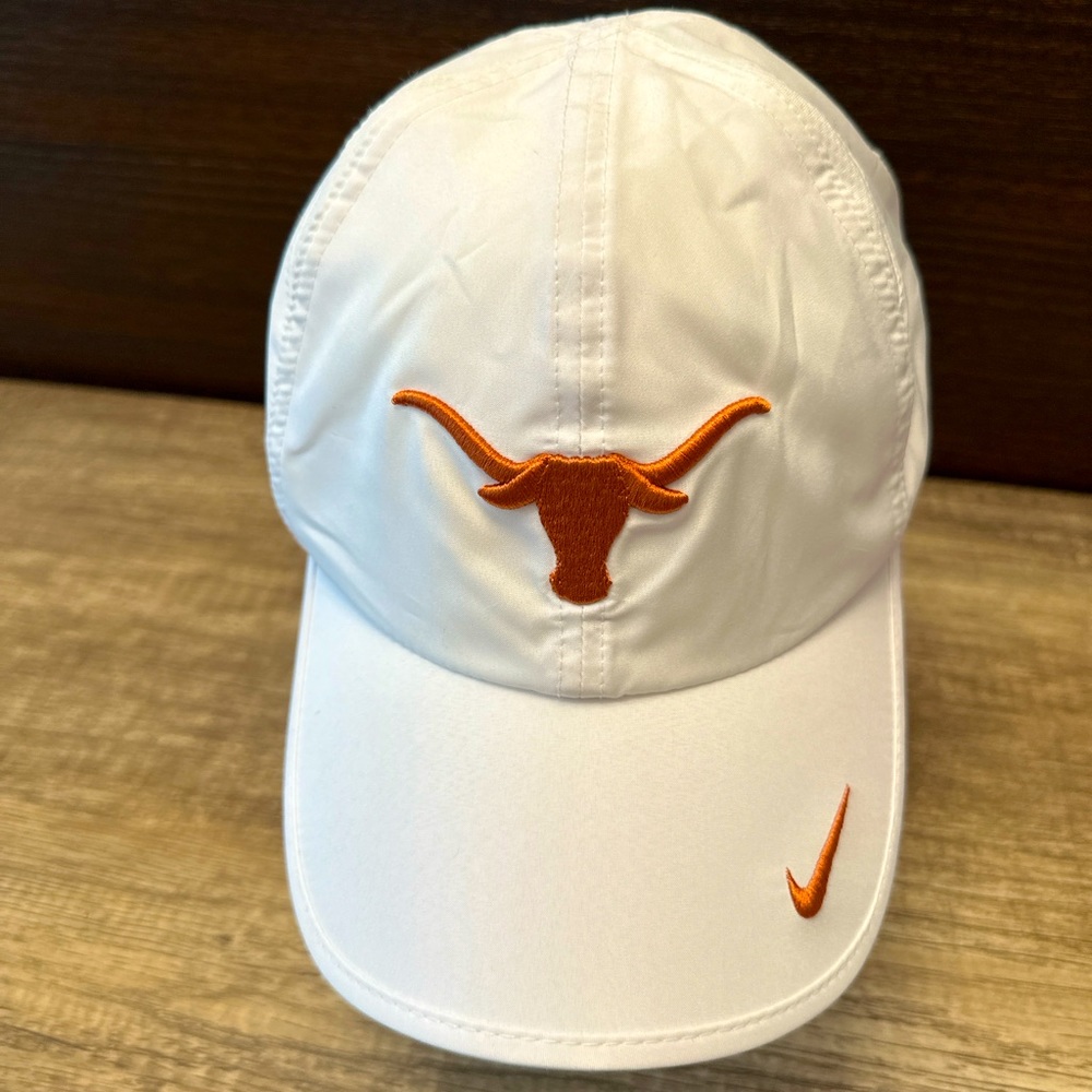 NWOT - Texas Longhorn Nike Hat
